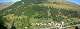 Au dessus du Rif de Rouart. Le bois des Amoureux su la montagne de Beauregard. En bas la Chalp de St Véran, St Véran en haut à droite. On observe la route des Amoureux entre St Véran et le chalet des Amoureux et le sentier St Véran Molines.(c) Christophe ANTOINE
800*296 pixels (46279 octets)(i365)