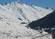  Vue au zoom dans la montée au col du Pré de Fromage sur la vallée de Fontgillarde. En face le Grand Queyras puis le pic Foréant. A droite le mont Viso. Sous le Grand Queyras Fontgillarde. (c) Christophe ANTOINE
500*357 pixels (24485 octets)(i1424)