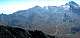 Depuis le pic de Farnéiréta vue sur les lacs autour du Viso. A  droite le lac de Longet  sous le Mont de Salsa. Vers la gauche Les lacs du col de Longet Puis le lac Nera. (c) Christophe ANTOINE
700*333 pixels (23155 octets)(i2093)