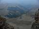  Vue du pic de Rochebrune sur la Casse des Oules (Est). A gauche l'Arpelin et le col Perdu. Adroite le vallon vert qui descend sur Cervière. (c) Christophe ANTOINE
500*375 pixels (14719 octets)(i2010)