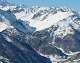  Vue de Serre des Vallonets au zoom sur le col de la Rousse et le vallon du torrent de Combe Bonne. En bas la crête de l'Echette. A droite le pic du Cros et la crête de Jambe Route suivie de la crête de Portettes. (c) Christophe ANTOINE
603*480 pixels (47502 octets)(i1449)