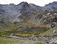  En dessous du col de Longet encore un petit lac.
550*430 pixels (60675 octets)(i5151)