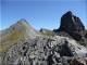 Le Pic de Cornivier à gauche et le Rouchon à droite en redescendant vers le petit col. (c) Claude BRIE
850*637 pixels (130631 octets)(i5931)