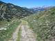  départ du sentier depuis la route des Amoureux Oratoire de la Ste Vierge. Au fond le pic de Rochebrune. (c) Christophe ANTOINE
500*375 pixels (37184 octets)(i4278)