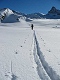   Montée au col au dessus du rocher des Marrous. Un beau champ de neige Noël 2004. A droite la tête des Toillies.  (c) Christophe ANTOINE
375*500 pixels (16835 octets)(i4029)
