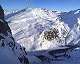  Vue des pistes de ski de St Véran sur la crête de Camaragne. Col de Ségure en face. En bas le pont de l'Ariane.  (c) Christophe ANTOINE
500*401 pixels (33580 octets)(i104)